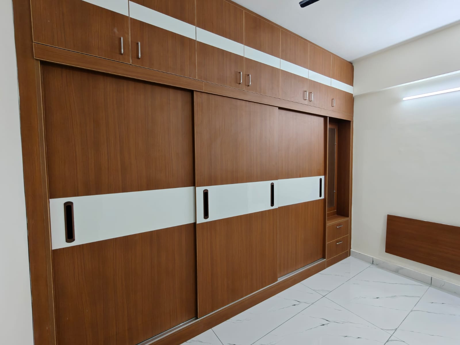 Contemporary bathroom design